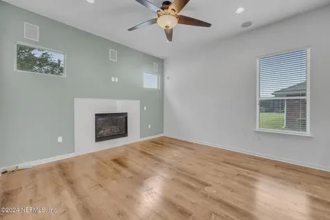 12427 Dewhurst Circle Jacksonville FL 32218