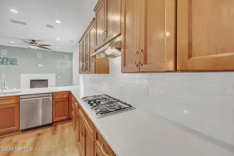 12427 Dewhurst Circle Jacksonville FL 32218