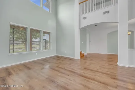 12427 Dewhurst Circle Jacksonville FL 32218