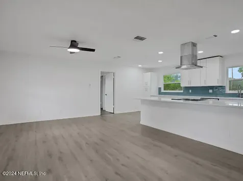 8245 Ireland Drive Jacksonville FL 32244
