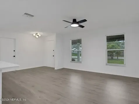 8245 Ireland Drive Jacksonville FL 32244