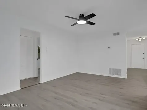 8245 Ireland Drive Jacksonville FL 32244