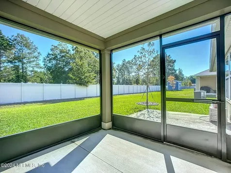 6541 Sandler Lakes Drive Jacksonville FL 32222