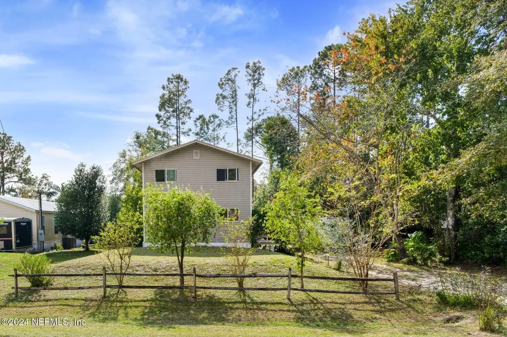 131 Kingfish Avenue Palatka FL 32177