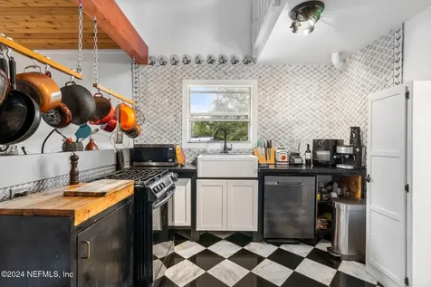 131 Kingfish Avenue Palatka FL 32177