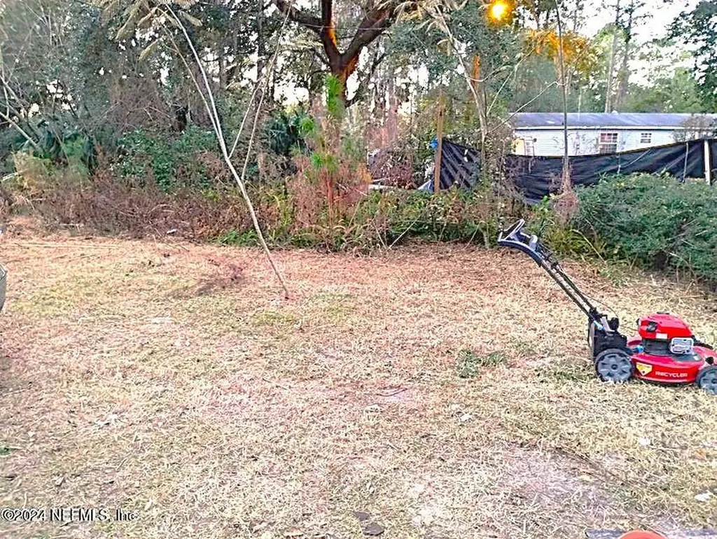 104 Riverside Lane Palatka FL 32177