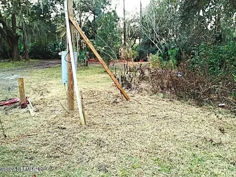 104 Riverside Lane Palatka FL 32177
