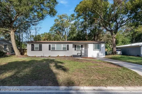 3929 Ferrarra Street Jacksonville FL 32217