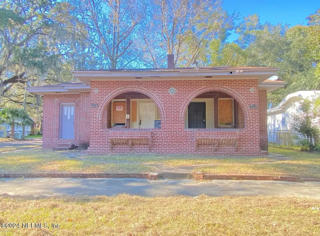 4304 Springfield Boulevard Jacksonville FL 32206