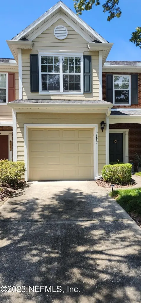 7188 Stonelion Circle Jacksonville FL 32256