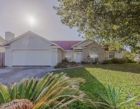 462 Shanna Isle Court Jacksonville FL 32225