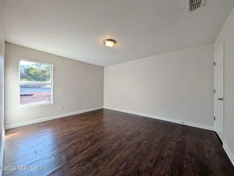 8496 India Avenue Jacksonville FL 32211