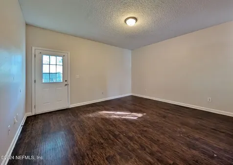 8496 India Avenue Jacksonville FL 32211
