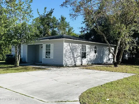477 Susie Court Macclenny FL 32063