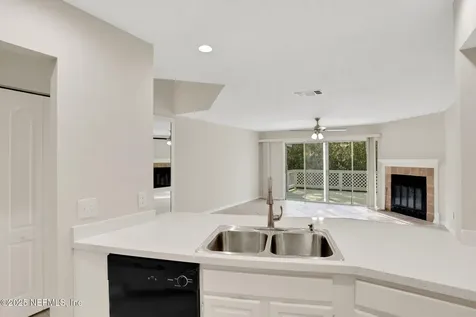 9962 Moorings Drive Jacksonville FL 32257