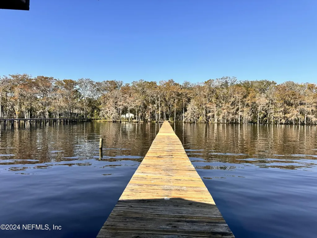 5287 Deer Island Road Green Cove Springs FL 32043