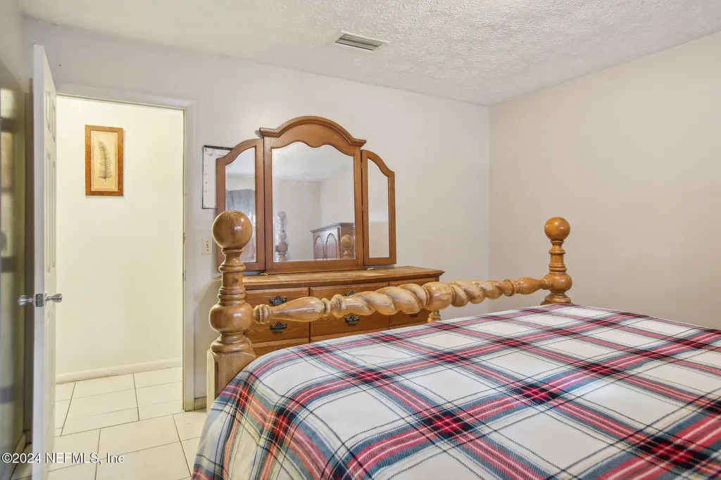 5816 Moncrief Road Jacksonville FL 32209