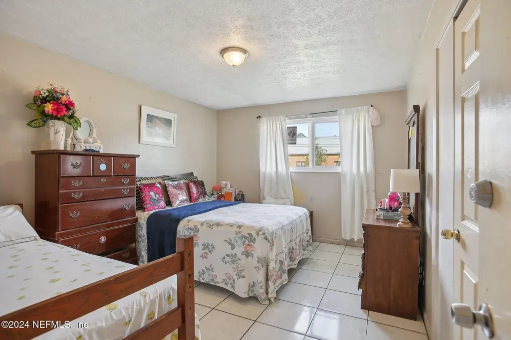 5816 Moncrief Road Jacksonville FL 32209