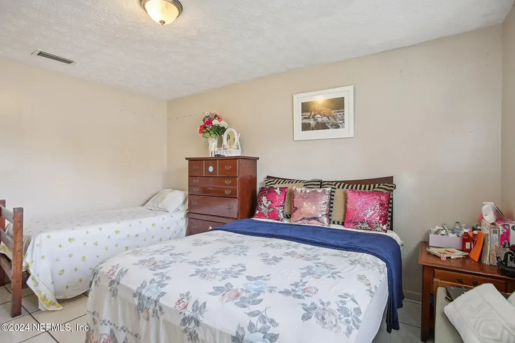 5816 Moncrief Road Jacksonville FL 32209