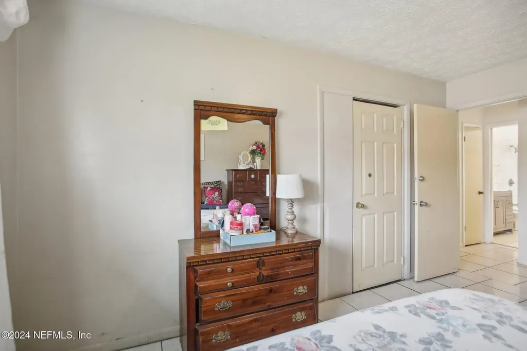 5816 Moncrief Road Jacksonville FL 32209