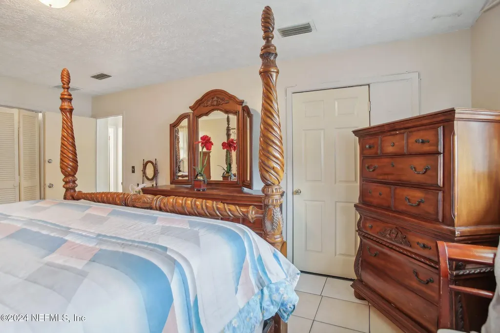 5816 Moncrief Road Jacksonville FL 32209