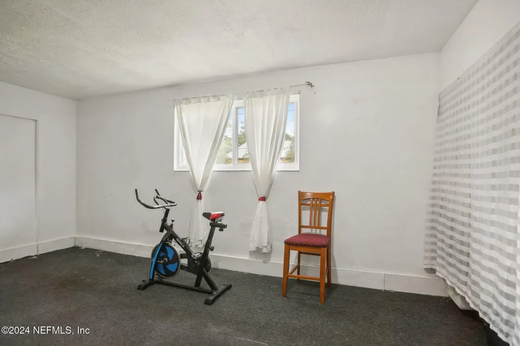 5816 Moncrief Road Jacksonville FL 32209