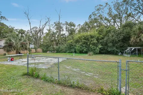 5816 Moncrief Road Jacksonville FL 32209