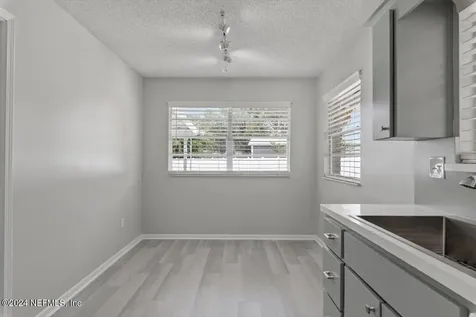 916 Grove Park Court Jacksonville FL 32216