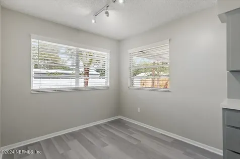 916 Grove Park Court Jacksonville FL 32216