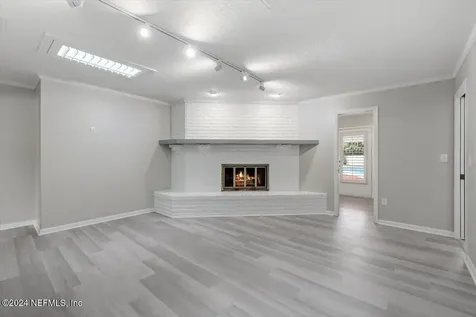 916 Grove Park Court Jacksonville FL 32216