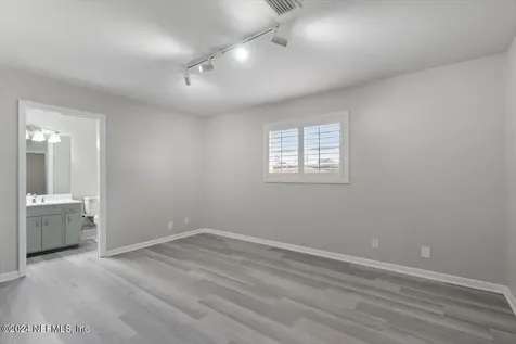 916 Grove Park Court Jacksonville FL 32216
