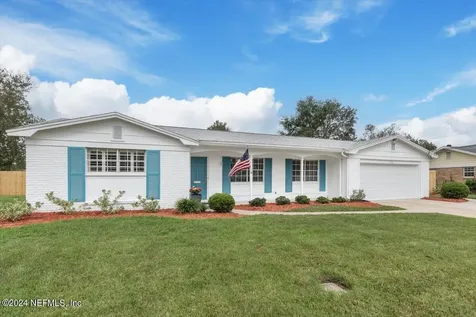 916 Grove Park Court Jacksonville FL 32216