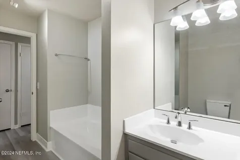916 Grove Park Court Jacksonville FL 32216