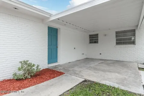 916 Grove Park Court Jacksonville FL 32216