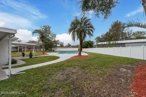916 Grove Park Court Jacksonville FL 32216