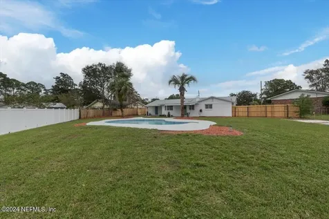 916 Grove Park Court Jacksonville FL 32216