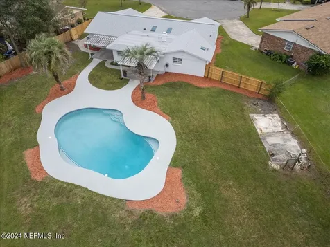 916 Grove Park Court Jacksonville FL 32216