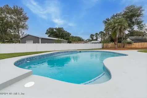 916 Grove Park Court Jacksonville FL 32216