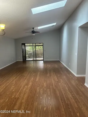 8245 Lake Woodbourne Drive E Jacksonville FL 32217