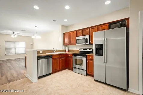 8121 Summer Palm Court Jacksonville FL 32256