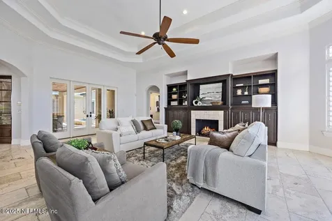 5250 Commissioners Drive Jacksonville FL 32224