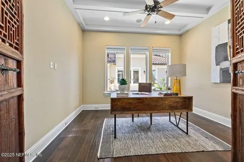5250 Commissioners Drive Jacksonville FL 32224
