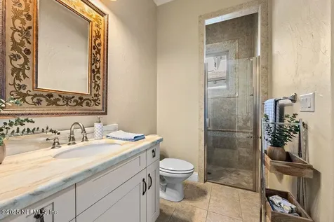 5250 Commissioners Drive Jacksonville FL 32224