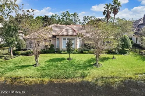 5250 Commissioners Drive Jacksonville FL 32224