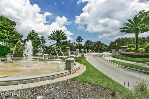 5250 Commissioners Drive Jacksonville FL 32224