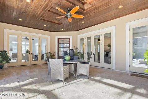 5250 Commissioners Drive Jacksonville FL 32224