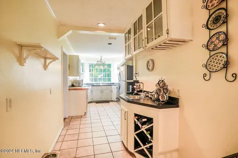 1121 Lakewood Road Jacksonville FL 32207