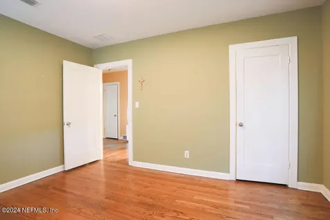 1121 Lakewood Road Jacksonville FL 32207
