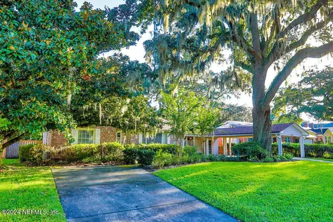 1121 Lakewood Road Jacksonville FL 32207