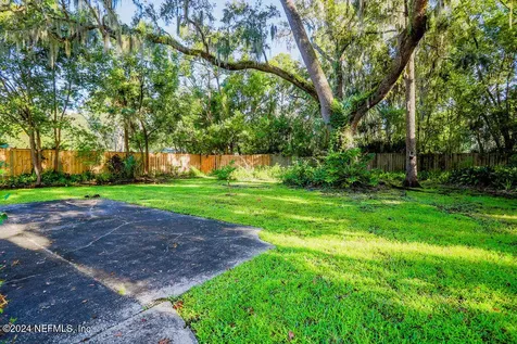 1121 Lakewood Road Jacksonville FL 32207